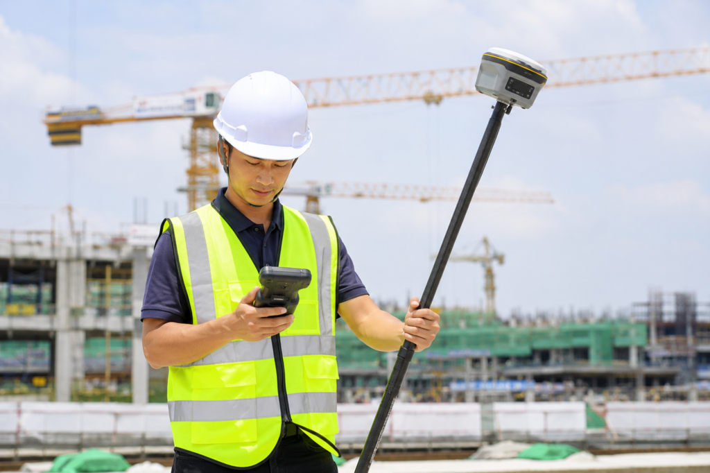 teknologi IMU (Inertial Measurement Unit) yang terintegrasi pada receiver GNSS modern.